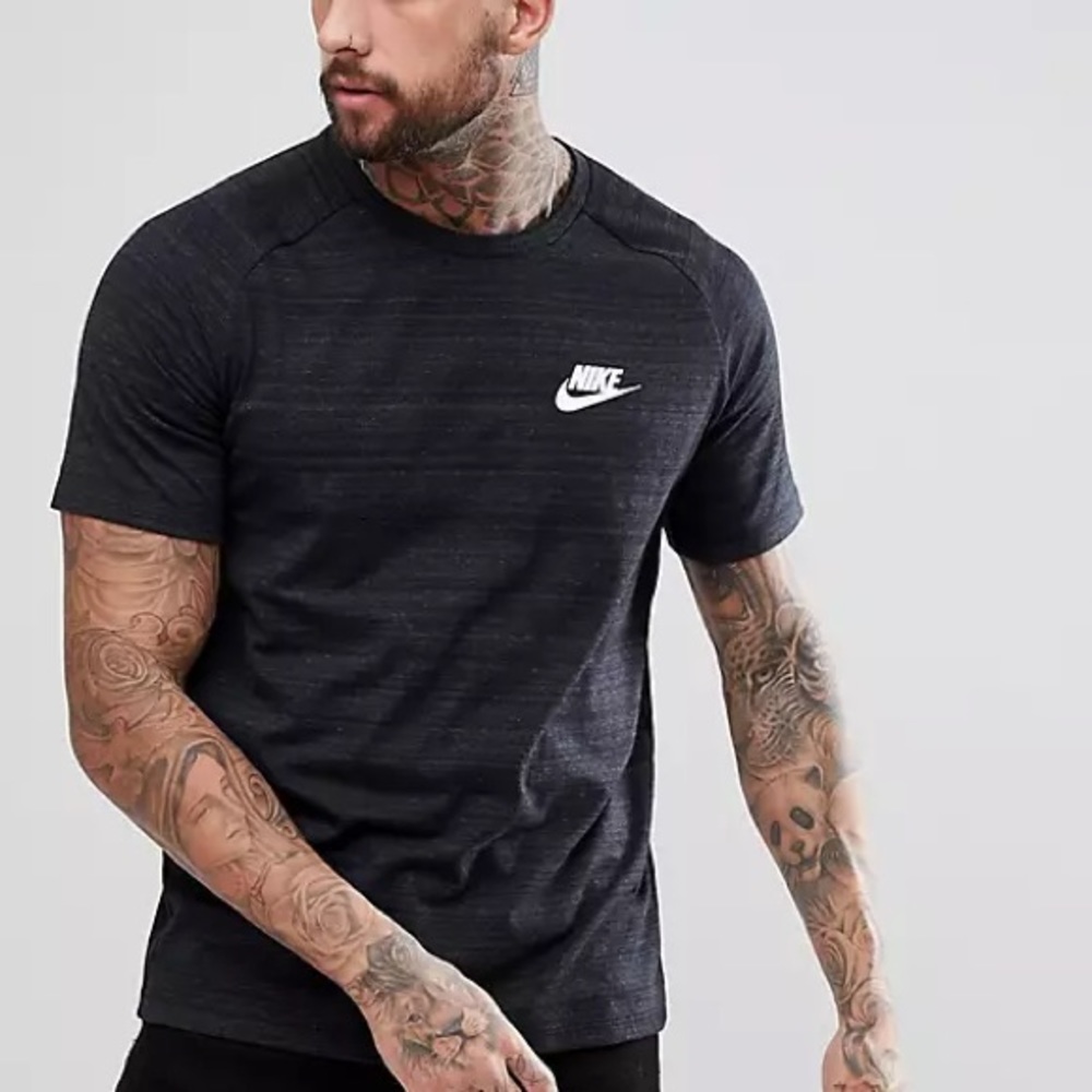 Men’s Nike Sportswear Black Heathered Short Sleeve Top With Raglan Seams & Mesh